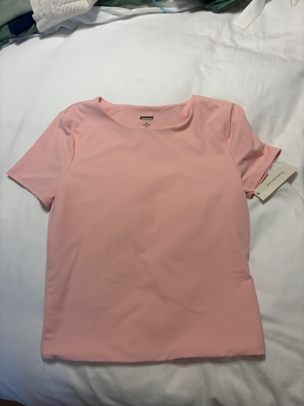 Francesca's Collections Pink Short Sleeve Scoop Neck Top